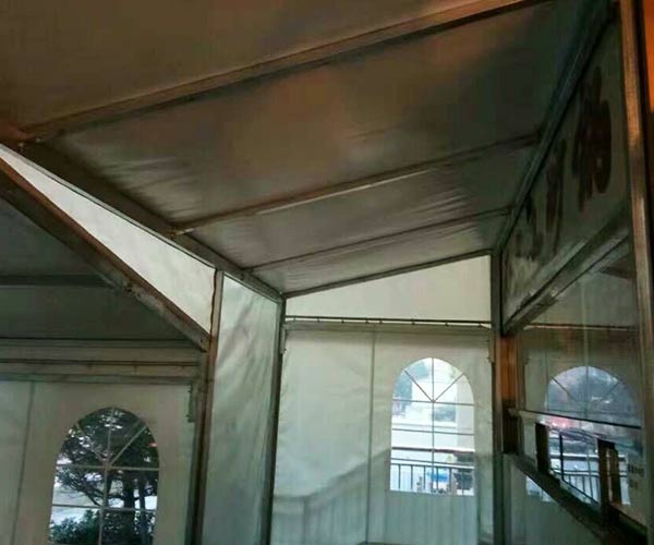 根據(jù)客戶需求定制